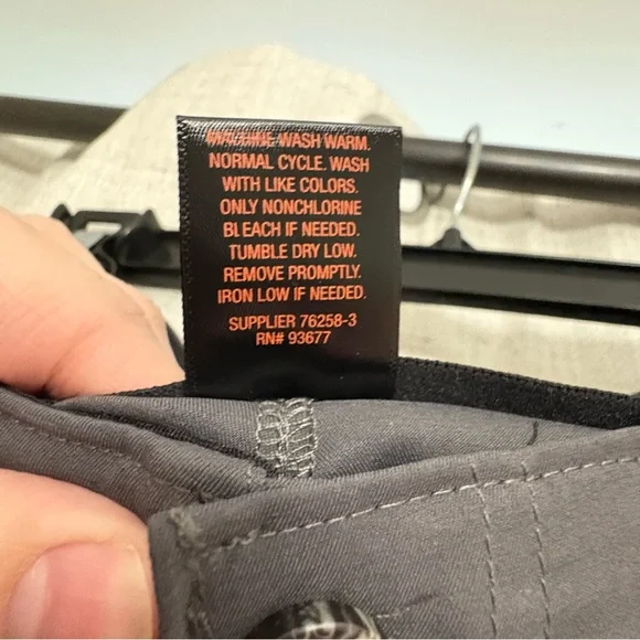 Foundry Active Division Men’s Comfort Stretch Quick Dry Dark Gray Shorts Size 50 - Picture 7 of 8